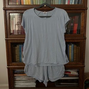 LAKE Pajamas DreamKnit Shorts Set in Light Blue size small